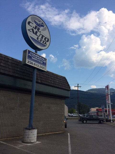 CR Auto Service Image 1